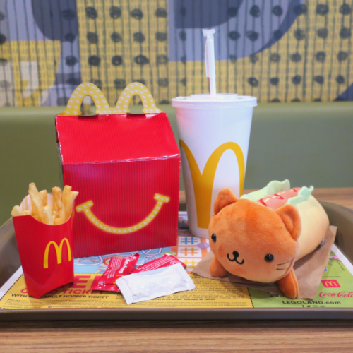 chillaxingwithmydrank: the nyan nyan nyanko love to do impressions of food, but you cannot eat the i