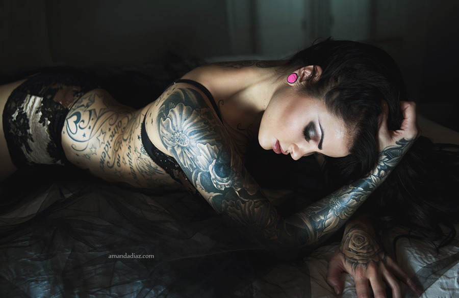 sexy-babes-are-among-us:  sexy-babes-are-among-us