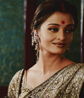 aashiqaanah:Beauty Appreciation: Parvati in Black