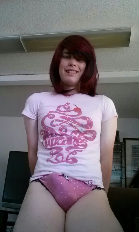 trappinesscom:  ♥ Trappiness ♥ by ToriTgirl ♥4300+ Followers | 7000+ Posts♥ Submit Yours! ♥…And Trappiness For All…    