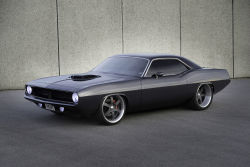 americanclassicmusclecars:  Custom Plymouth Barracuda Gran Coupe,1970 Hemi Cuda Pro-Touring 572 KB Hemi, BigStuff3 EFI 705HP.http://bit.ly/usamusclecars