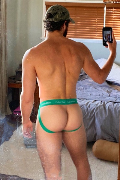 showmeyourholebro:bumarama:Follow me on Twitter 👈 