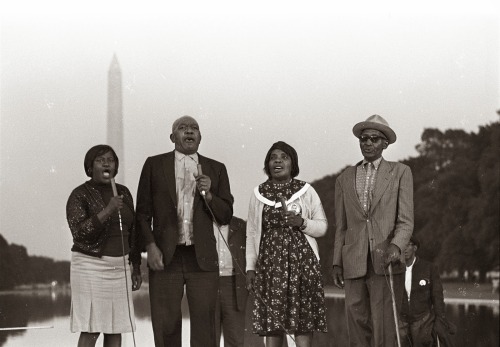 The Georgia Sea Island Singers performing at the Poor People&rsquo;s March, Washington, D.C., 19