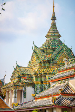 Travelthisworld:  Wat Pho Bangkok, Thailand  | By  Pat Lubas 