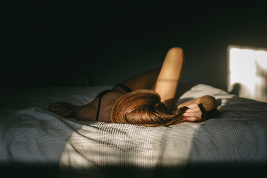 browndresswithwhitedots:    Chris Amat     