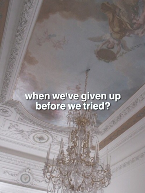 Leave Me Lonely // Ariana Grande