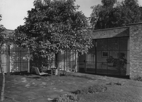 jonasgrossmann:  ludwig mies van der rohe… haus lemke, berlin weißensee, erbaut 1932 @ derarchitektbda