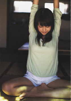 nisseboxx:   Arimura Kasumi 1st Photobook