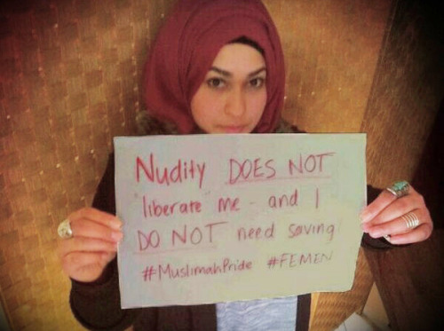 theuncolonizedmind:arzitekt:Muslim women send message to Femen: Counter-protest launched agains