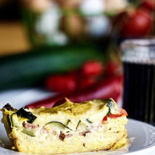 Overnight Smoky Zucchini Breakfast Casserole is posted! Only 191 calories per serving. This a fantas