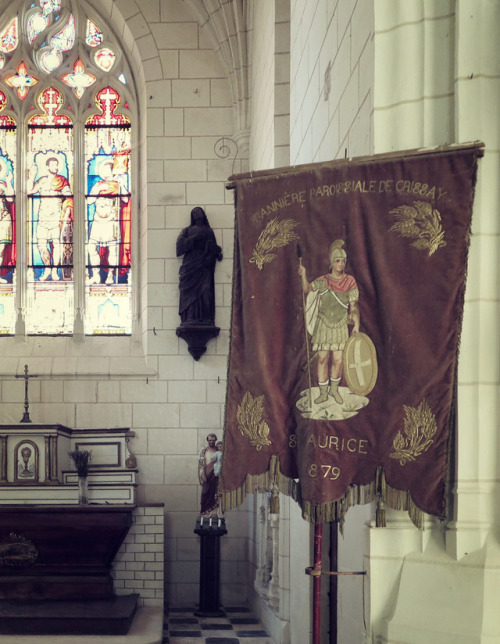 ambermaitrejean: Crissay-sur-Manse. Inside the 16th century church. Photos by Amber Maitrejean. I lo