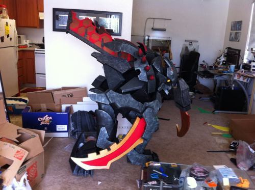 justduet:thegadgetfish:90% done, just some detailing left to do. 1 more week until Fanime!FacebookMi