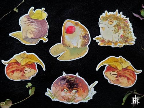 figdays:  Plump Frog Stickers // CorpusCrownx 