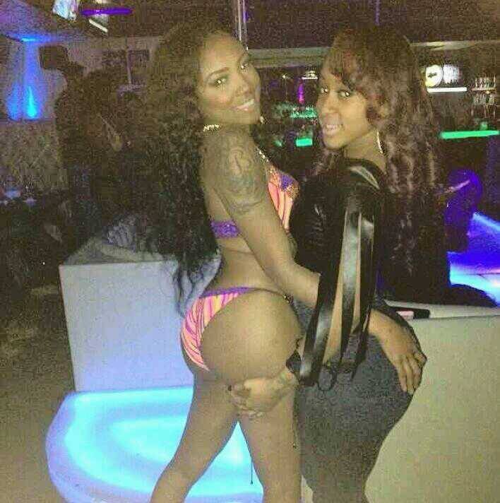 everydayphotos77:  Thicker than the dancer