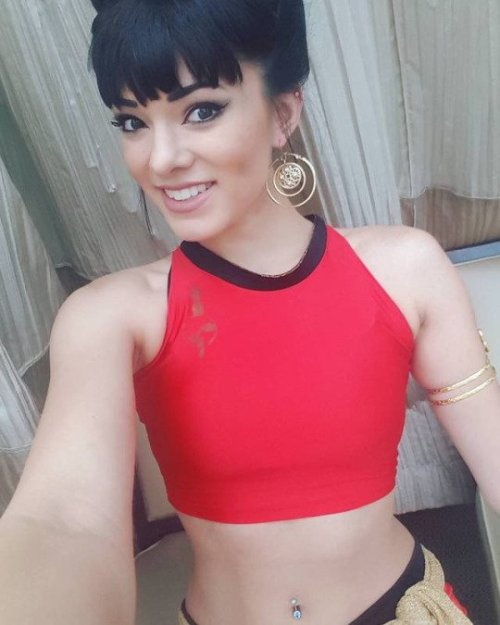 steam-and-pleasure:Joanie Brosas as Uhura