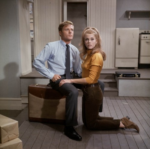 fawnvelveteen:Robert Redford and Jane Fonda for Barefoot in the Parkdirected by Gene Saks, 1967