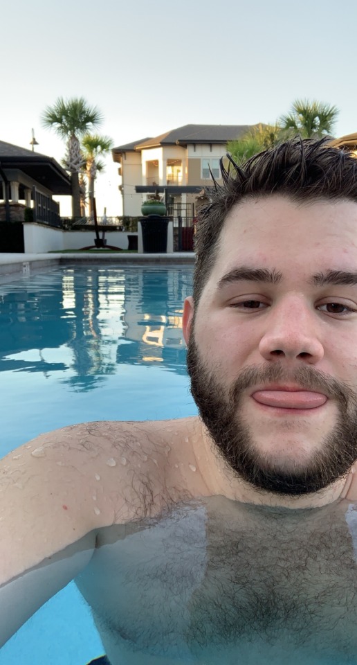briagain:Perks of living in Florida in the middle of winter
