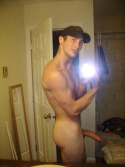 cocksthathurt: When he’s not banging his big uncut dick against the bathtub while washing clothes, Eric enjoys taking naked selfies of himself in the mirror. Big dicks like this belong on seancody.com 