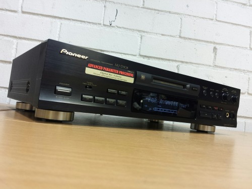 Pioneer MJ-D508 MiniDisc Recorder, 1999