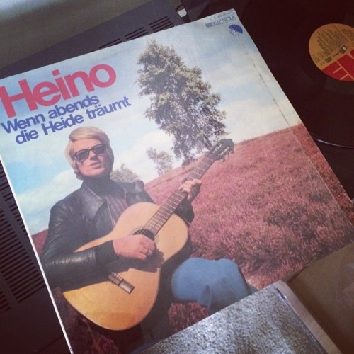 Bought this #record in a thrift store years ago because I liked the cover. I’m about to listen to it for the first time. Never did any research on the guy. For all I know, #Heino is Germany’s Bob Dylan