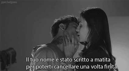 martinacordasco:Fedez-Cigno neroTOP