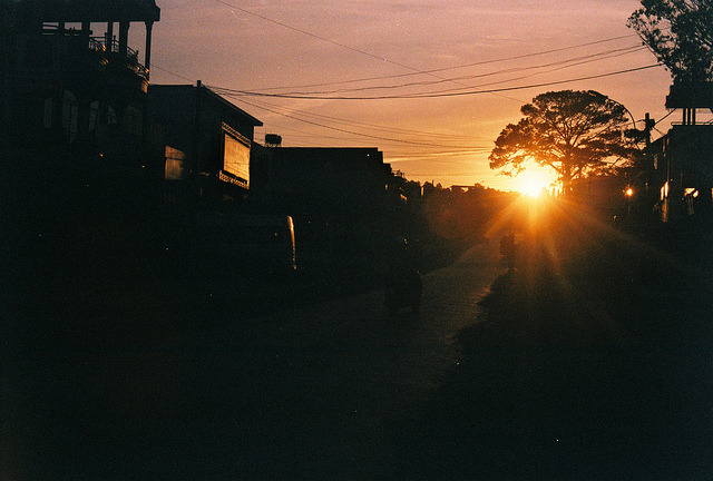 Sunset @ Trại Mát, 2/2014 on Flickr.
Via Flickr:
• Camera: Nikon FM
• Film: Fuji ProPlus 200
• Blog | Tumblr