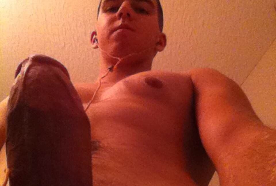 Exclusively Straight Boys