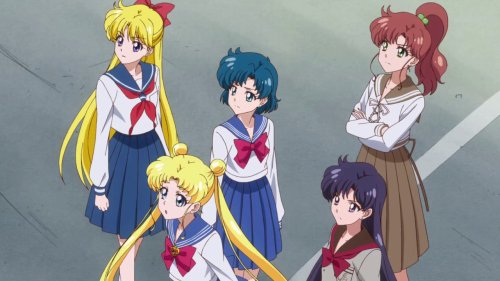 I LOVE THIS MOMENT SO MUCH.Sailor Moon is and always will be Usagi’s story, but these little moments