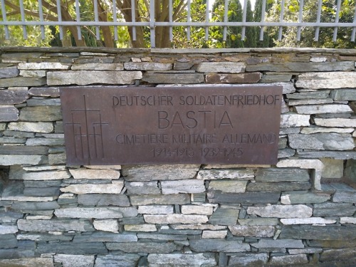 a-french-guardsman:German military cemetery of Bastia, WWI-WWII.May they rest in peace.