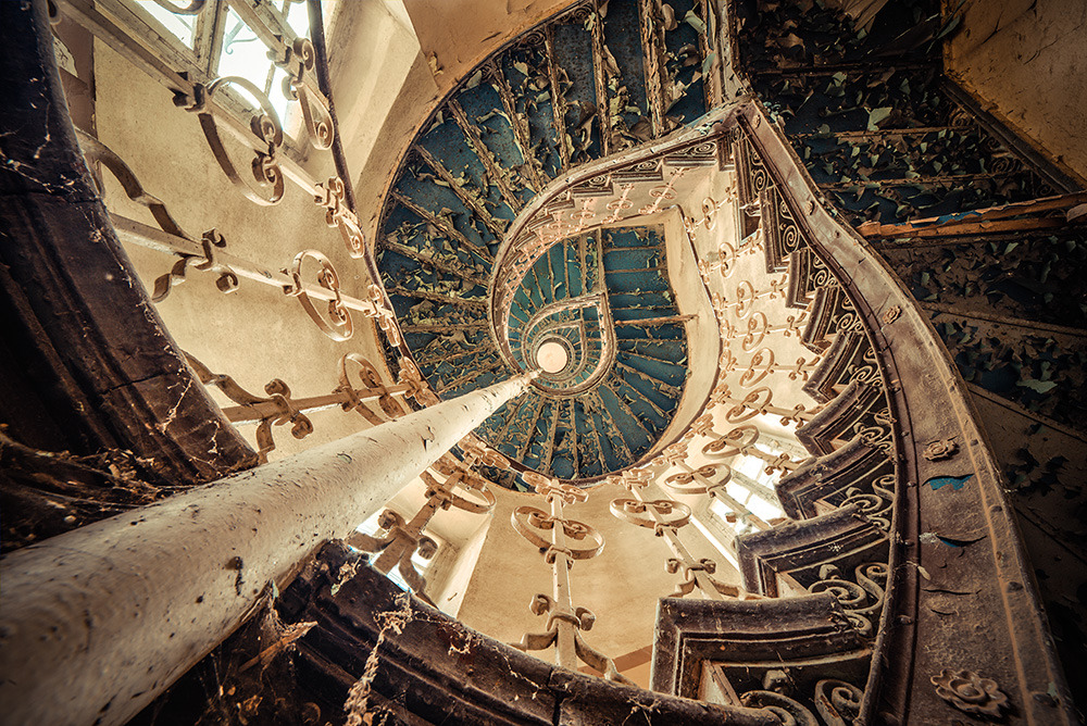 ominousplaces:  Spiral zero, by Camereon. 