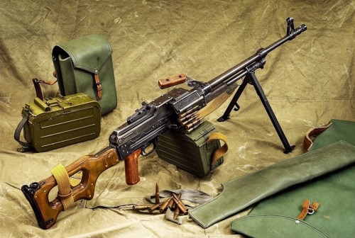 A blog dedicated to firearms and debating gun control