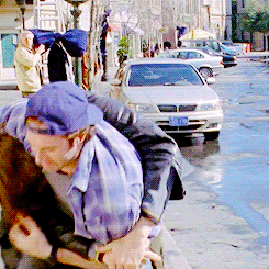 shellstropaljamil:luke + attacking rory’s boyfriends