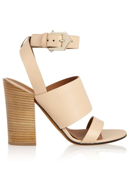 High Heels Blog Sara sandals in beige leather via Tumblr