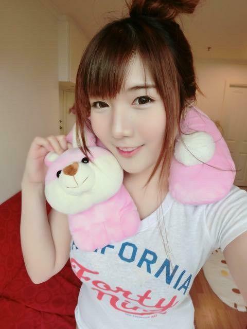 sexygirlsc:  棒糖妹-Arisara Karbdecho(1)