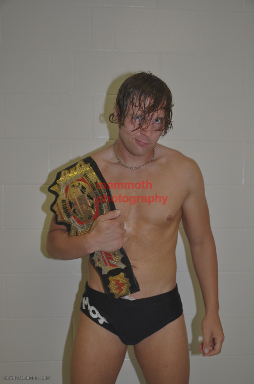 moxleysmistress:  deanssexymistress:  JON MOXLEY  Okay I want the video that last