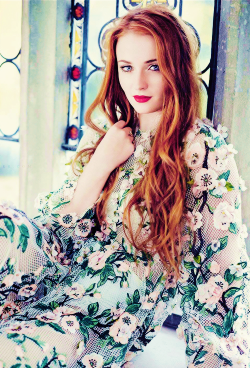 noblefighter:  Sophie Turner for Tatler UK (April 2014) 