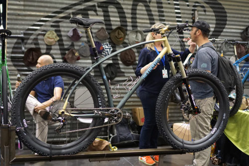 aces5050:  (via NAHBS 2016 - Prototype X-Fusion McQueen 27.5+ fork debuts on Retrotec mountain bikes