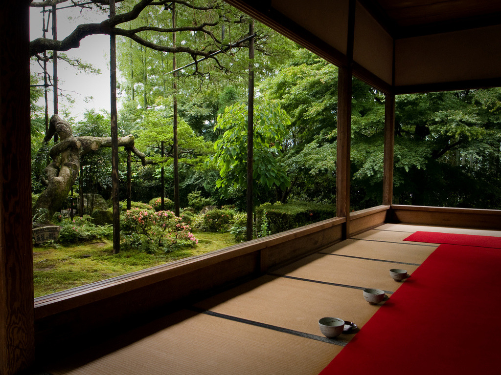 papalagiblog:  Temples in Kyoto. Images by Flickr user Marservia http://landscapefocused.tumblr.com