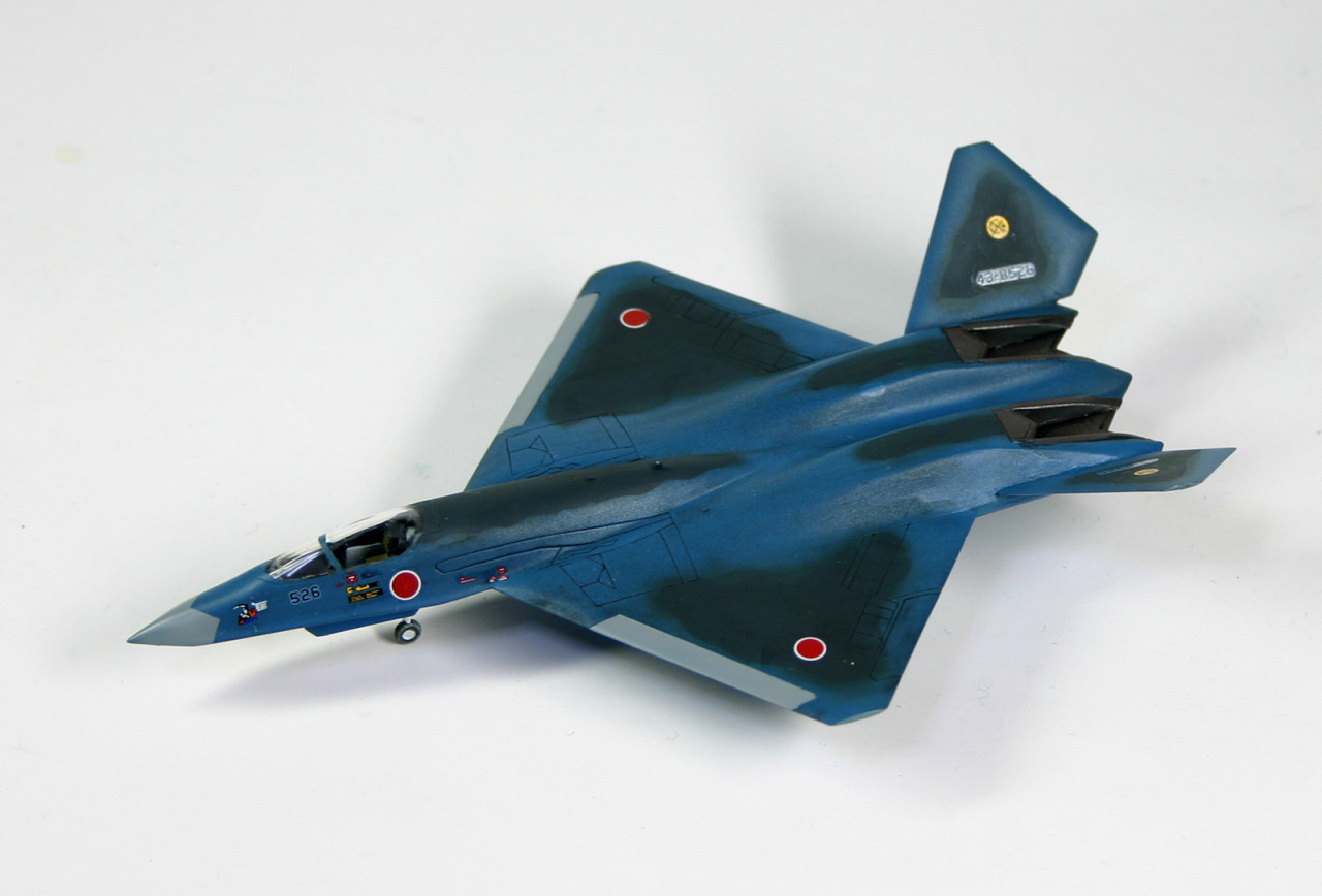 p99:  完成品・1/144・YF-23・ブラックウィドゥ【仮想】航空自衛隊・海上迷彩塗装・三沢基地『義』