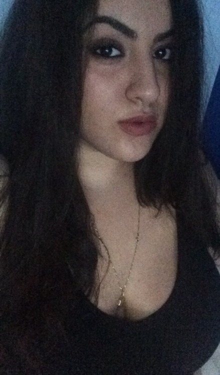 ibadbitch:  I’m all sweaty, it’s gross