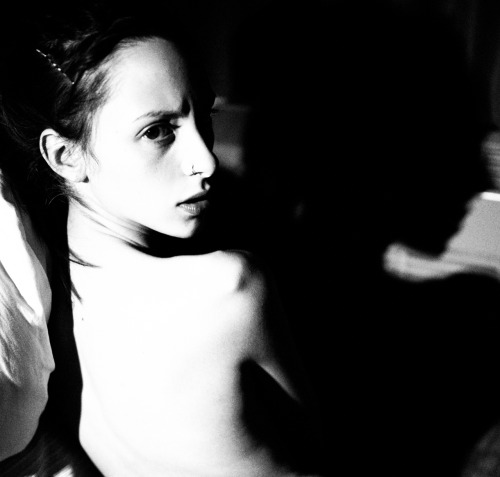 keslertran:  Insomnia  I never reblog series. porn pictures