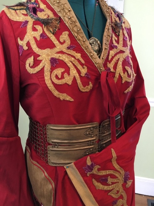 My fully finished Cersei cosplay! I am really proud of this costume, and being able to make most of 