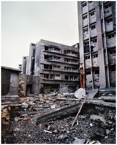 devidsketchbook: HASHIMA ALSO KNOWN AS GUNKANJIMA PHOTOGRAPHER SEBASTIEN TIXIER Paris, France-based 