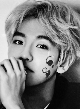 krisinsanity:  2016 Season’s Greetings photocard 