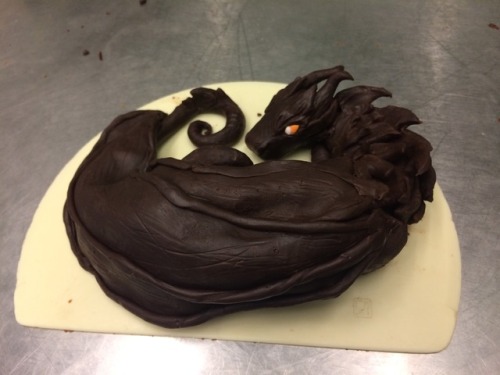 arikashikara:Do yall know i go to pastery school?, cause i made smaug out of chocolate. And first ti