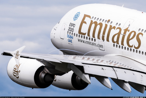 The daily Emirates A380 dramatically lifting off for her journey back to Dubai.  Emirates -  Ai