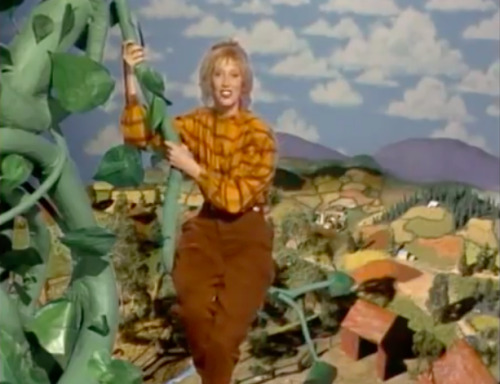 toytheatre:Shelley Duvall in the openings to various Faerie Tale Theatre episodes