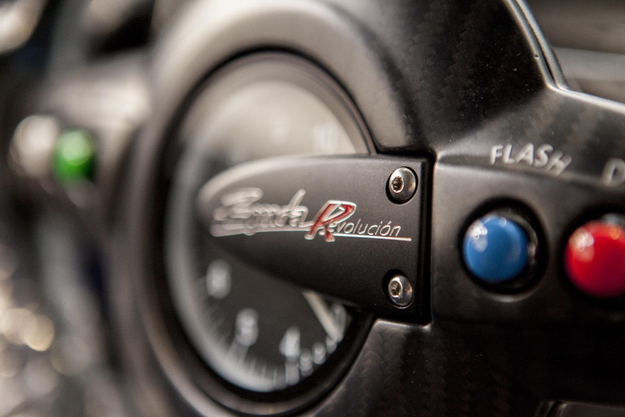 itcars:  Details: Pagani Zonda Revolucion 