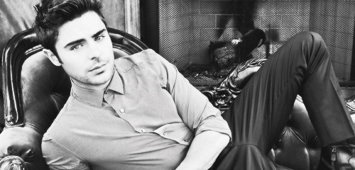mancrushoftheday:  Reblogged via @man_crush