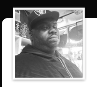 kngshxt:  tsunamiwavesurfing:  yappanese:snaxboogie:yappanese:  How do you let an ugly nigga treat you like shit   Cus I eat her pussy the best  Who uncle is this    this really my uncle im deleting